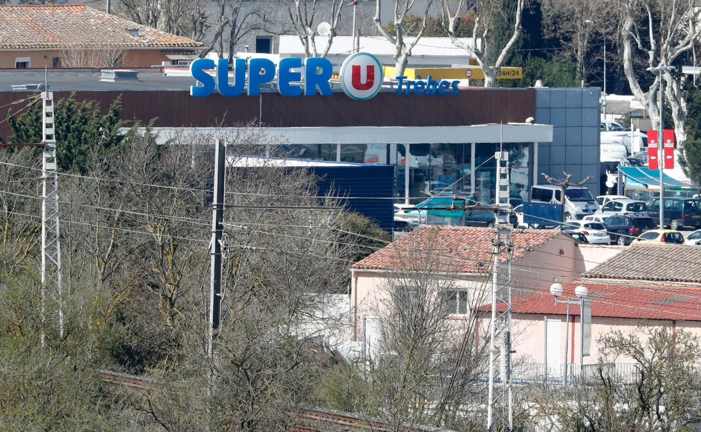 Francja: Policja znalazła 3 ładunki wybuchowe w supermarkecie w Trebes