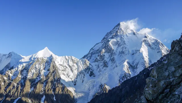 K2 zdobyte. Nepalczycy zaliczają pierwsze zimowe wejście na szczyt