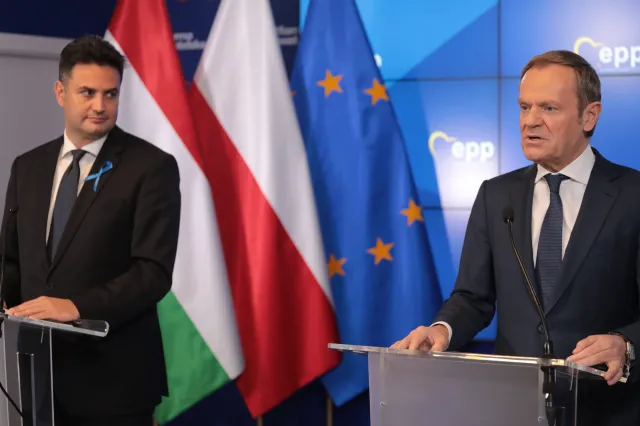 Tusk spotkał się z liderem węgierskiej opozycji Peterem Marki-Zay'em