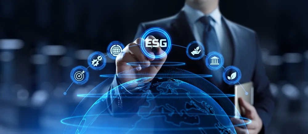 Jak w praktyce wdrażać w firmach standardy ESG  – i jaki to ma sens? Rozmowa z Jackiem Siwińskim, Prezesem VELUX