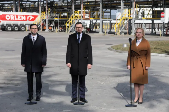 Morawiecki o odejściu od rosyjskiego węgla: KE nie podjęła decyzji, dlatego podejmujemy ją sami