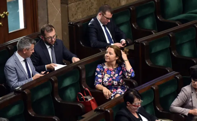 Lichocka: Donald Tusk podjął decyzję o rozdzieleniu wizyt w Katyniu na wniosek Moskwy