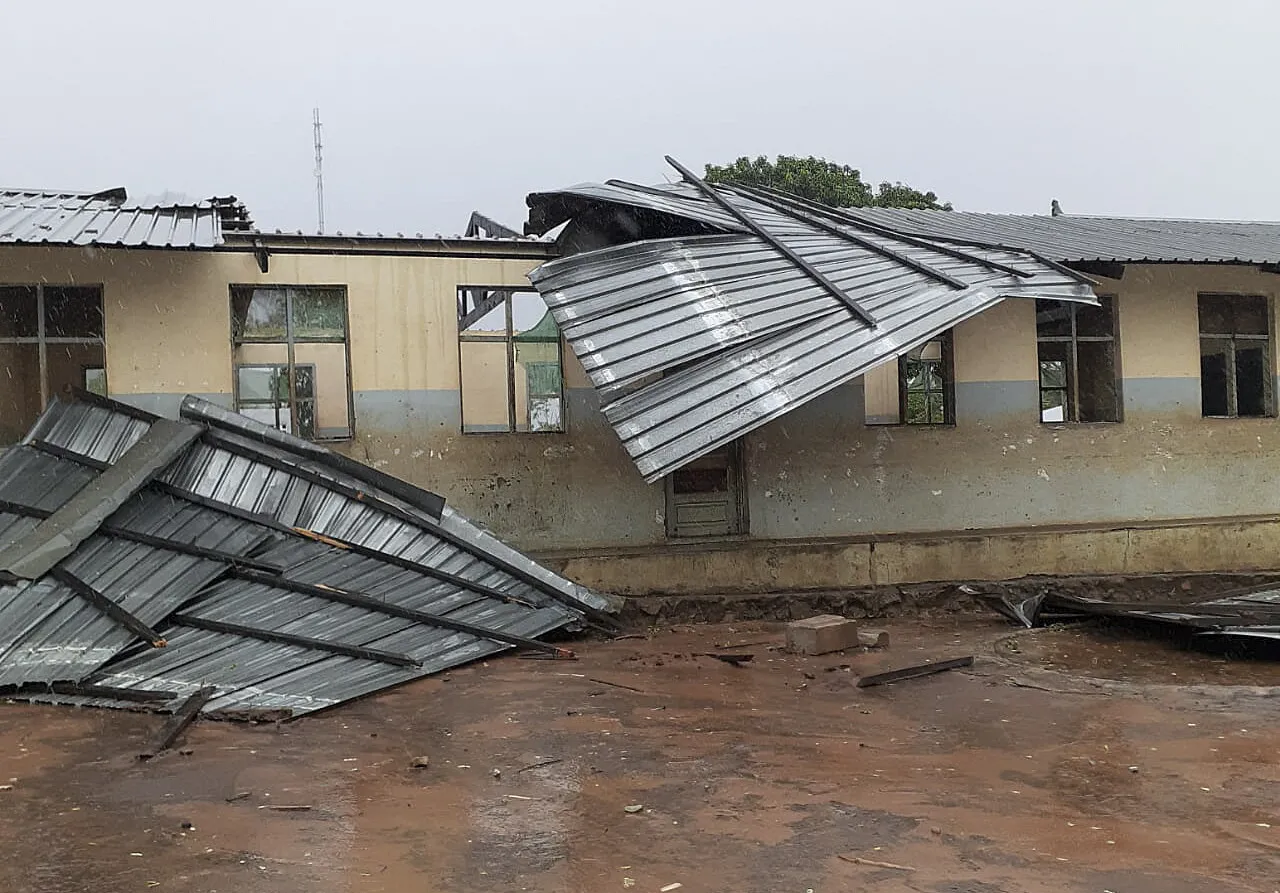 36 ofiar śmiertelnych burzy tropikalnej Ana na Madagaskarze i w Mozambiku