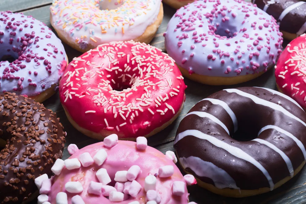 W tłusty czwartek Polacy mogą wydać na pączki równowartość 381 mieszkań