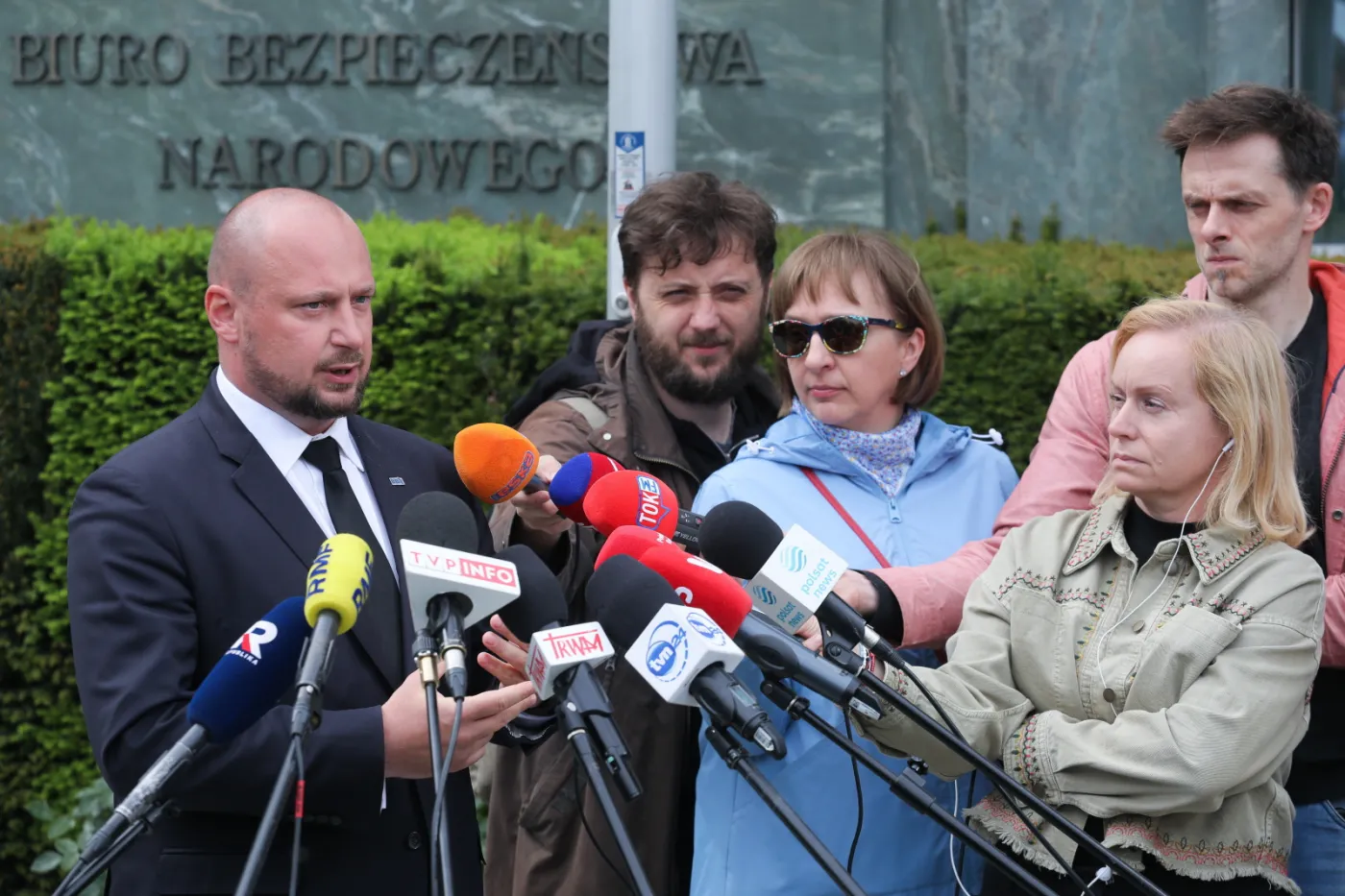Istnieje konflikt na linii MON - armia? Szef BBN zabrał głos w sprawie pocisku spod Bydgoszczy