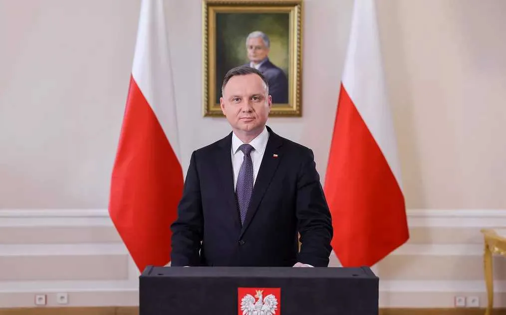 Projekt prezydenta ws. lex Tusk: Posłowie i senatorowie bez możliwości zasiadania w komisji ds. wpływów rosyjskich