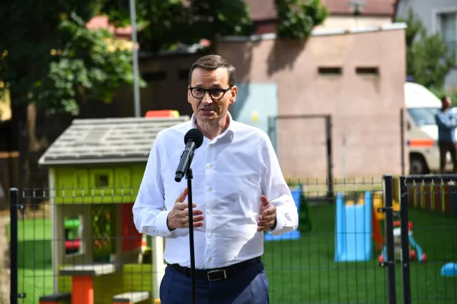 Morawiecki o Tusku: To Judasz, bajerant, scammer, kłamca i kłótnik
