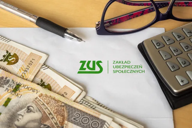 Składki na emeryturę. Jakie informacje można znaleźć na koncie PUE ZUS?