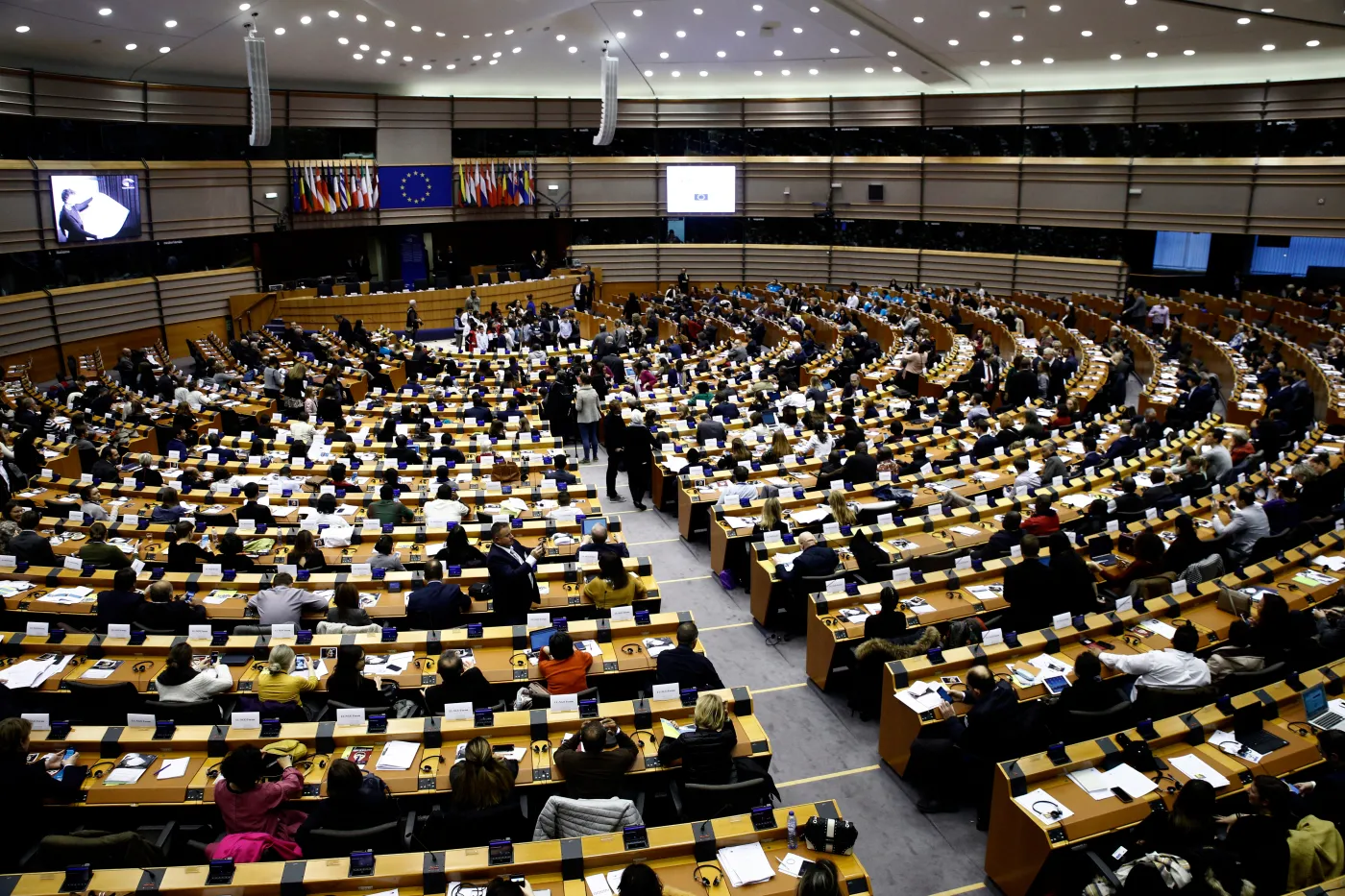 Dla kogo stanowiska w Parlamencie Europejskim. Skomplikowana sytuacja Polaków