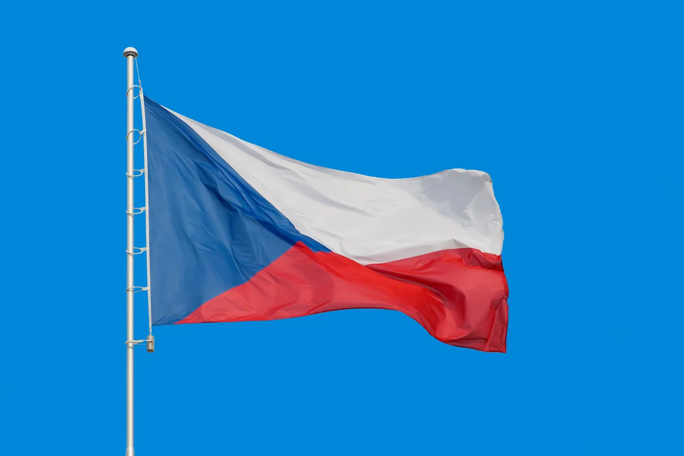 Czeska dyplomacja strzela z grubej rury. Odsetek od rosyjskich aktywów przeznaczą na amunicję dla Ukrainy
