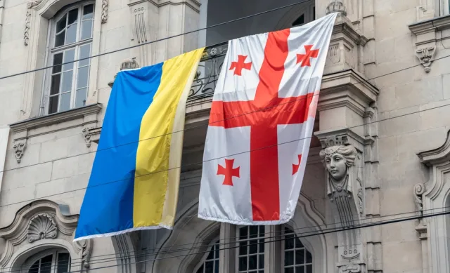 Spory w rodzinie, czyli Tbilisi dystansuje się od Kijowa