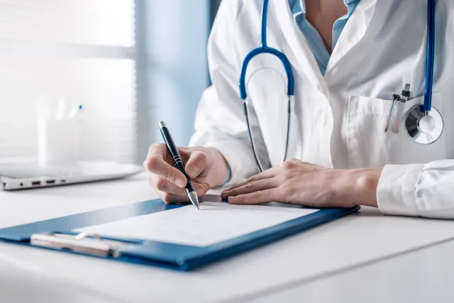 L4 od psychiatry. Czy można wychodzić z domu?