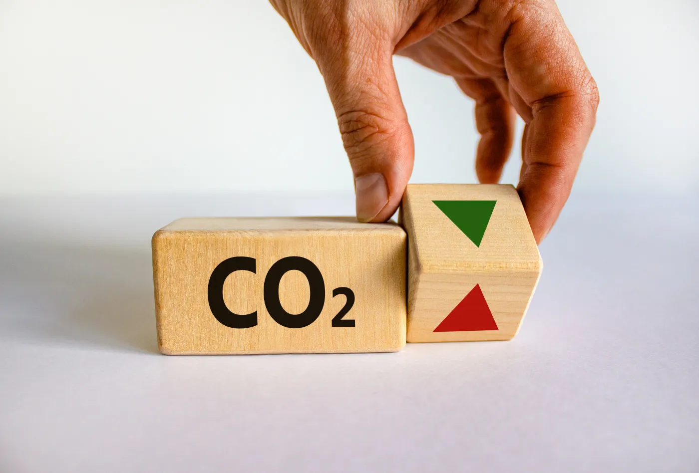 Wydatki na nabycie uprawnień do emisji CO2 to koszt bezpośredni