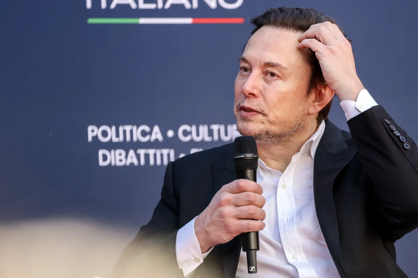 Elon Musk wspiera skrajną prawicę po zamachu w Magdeburgu
