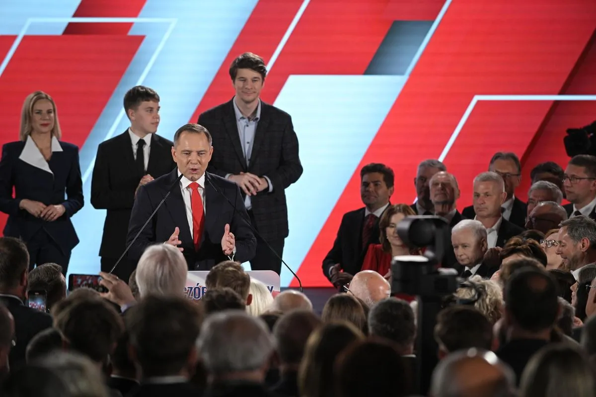 Wyniki late poll. Politycy PiS: Rano prezydentem będzie Nawrocki