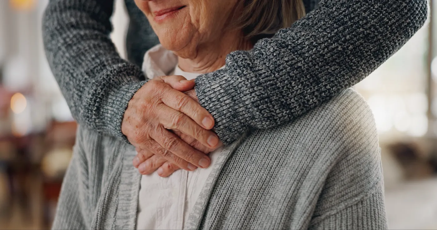 Co się dzieje z bonem senioralnym? Osoby opiekujące się osobami starszymi czekają na obiecane pieniądze