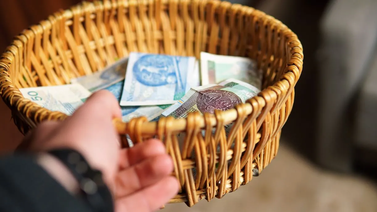 taca kościół pieniądze 
