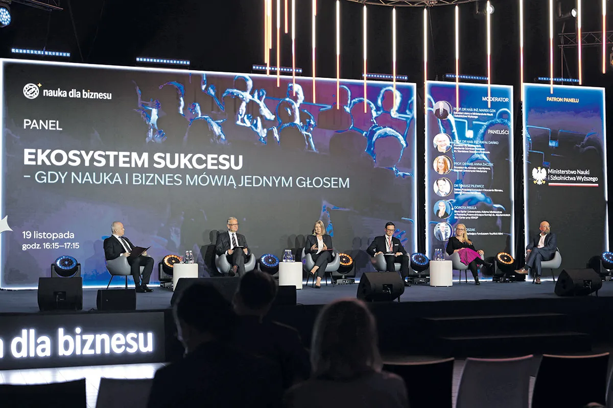 Naukowcy bliżej biznesu
