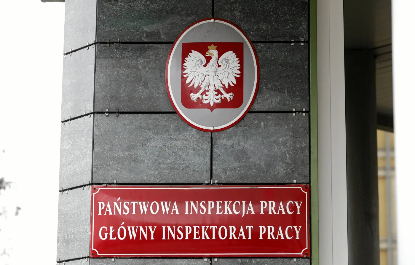 Ustalenie stażu pracy wywołuje kłopoty