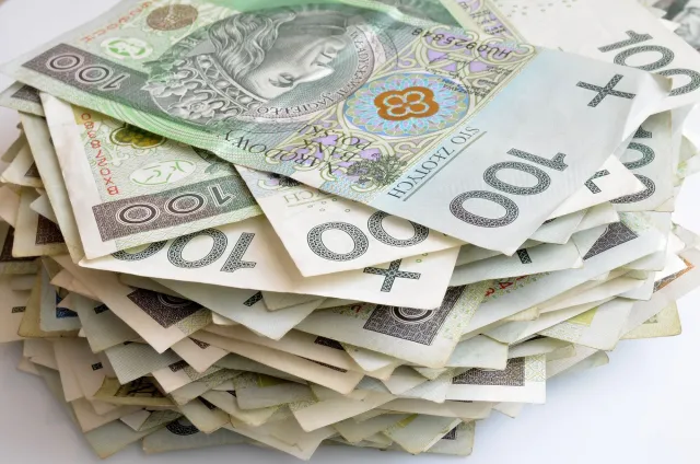 Stabilna sytuacja FUS. Przeciętna emerytura i renta wyniosły 4381 zł