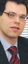 Jakie są zasady zwrotu VAT podatnikom nieposiadającym siedziby w Polsce