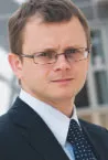 Warto szukać spółek o niskiej wycenie i poprawiających wyniki