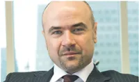 Jak powiadomić pracowników o zmianie właściciela firmy