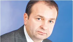 Komentarz redakcji: Zabawa w sąd