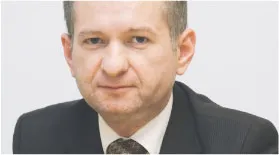 Czy pracodawca może modyfikować program opracowany przez pracownika