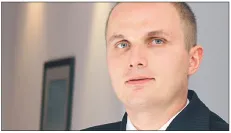 Czy można jednostronnie zwolnić pracownika z obowiązku świadczenia pracy