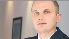 Czy do pracowników tymczasowych stosuje się przepisy dotyczące przejścia zakładu pracy
