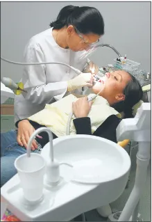 Szkolni dentyści poszukiwani