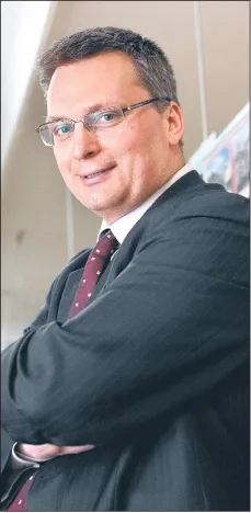 Marek Rymsza: Lepiej aktywizować, niż płacić zasiłki
