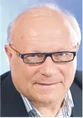 Andrzej Jankowski, kierownik działu prawo gospodarcze