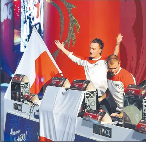 Drużyna Filipa „Neo” Kubskiego grająca w Counter-Strike dwukrotnie zdobyła mistrzostwo świata