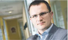 Jak rozliczać podatek od towarów i usług dla pisma z gadżetami
