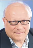 Andrzej Jankowski, kierownik działu prawo gospodarcze