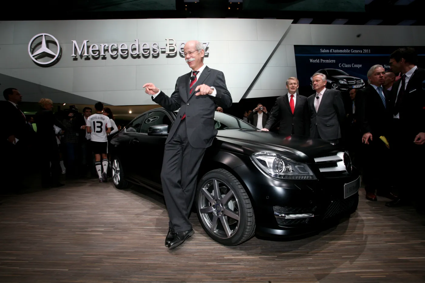 375266-dieter-zetsche-ceo-dailmler.jpg
