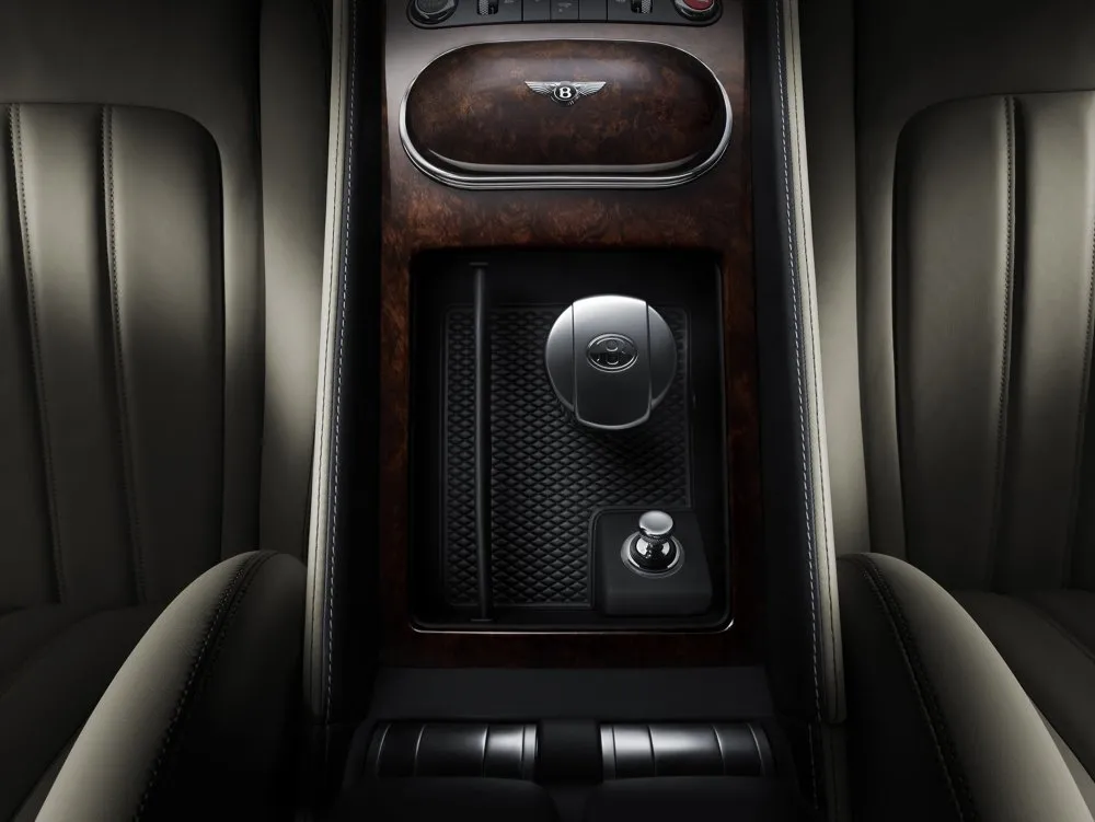435498-cgt-studio-ashtray-full-2.jpg