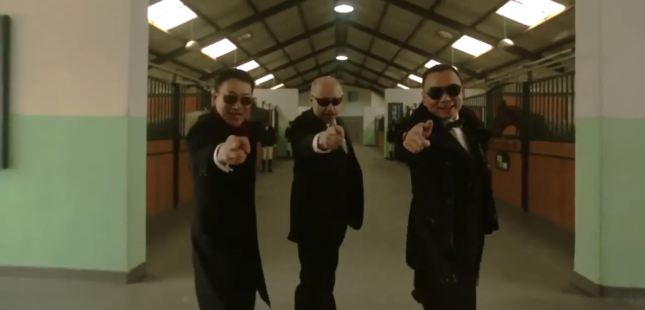 Polski ambasador w Chinach tańczy "Gangnam Style". Teledysk kosztował 50 tysięcy dolarów (WIDEO)