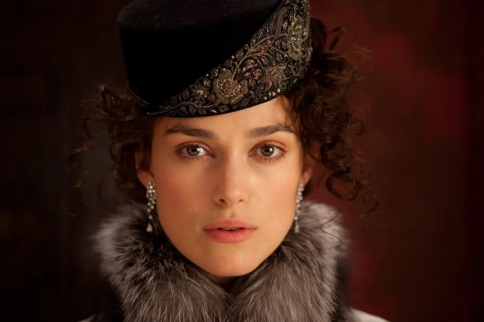Keira Knightley wcięli się w królową mody