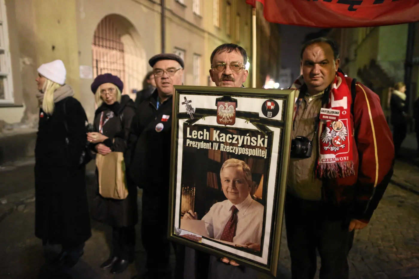 1285104-uczestnicy-marszu-pamieci.jpg