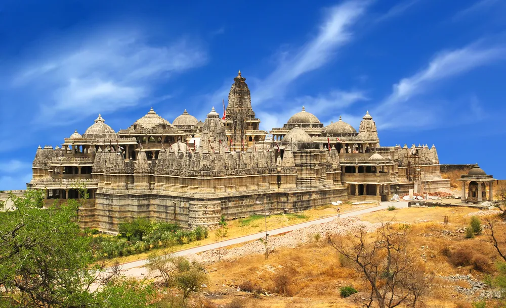 1559692-swiatynia-jain-ranakpur.jpg