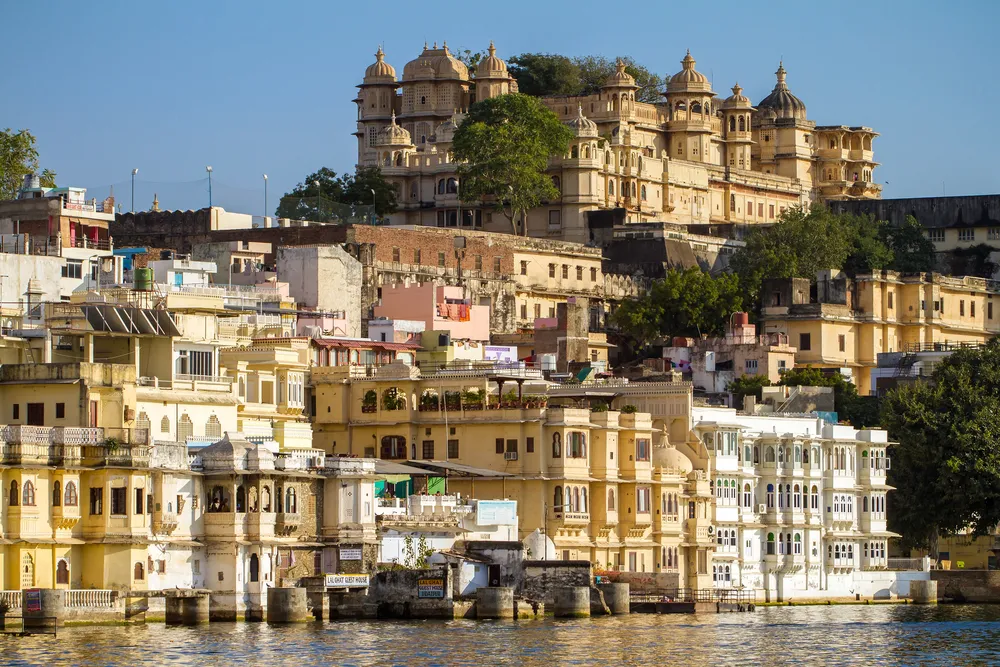 1559788-palac-miejski-w-udaipur.jpg
