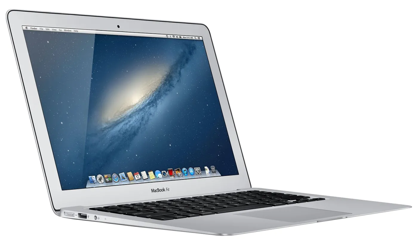 1589066-apple-macbook-air-md231pla.jpg