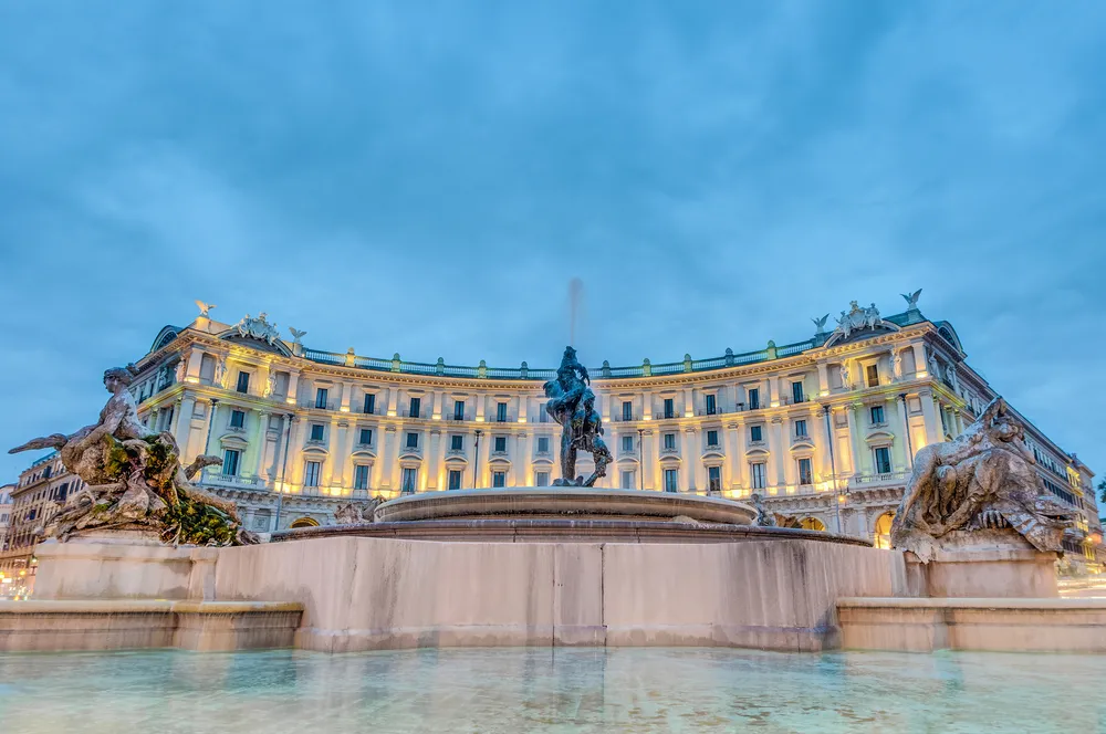 1309679-piazza-della-repubblica.jpg