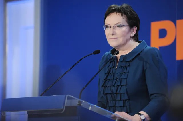 Kopacz: PiS cynicznie wykorzystuje 13 grudnia