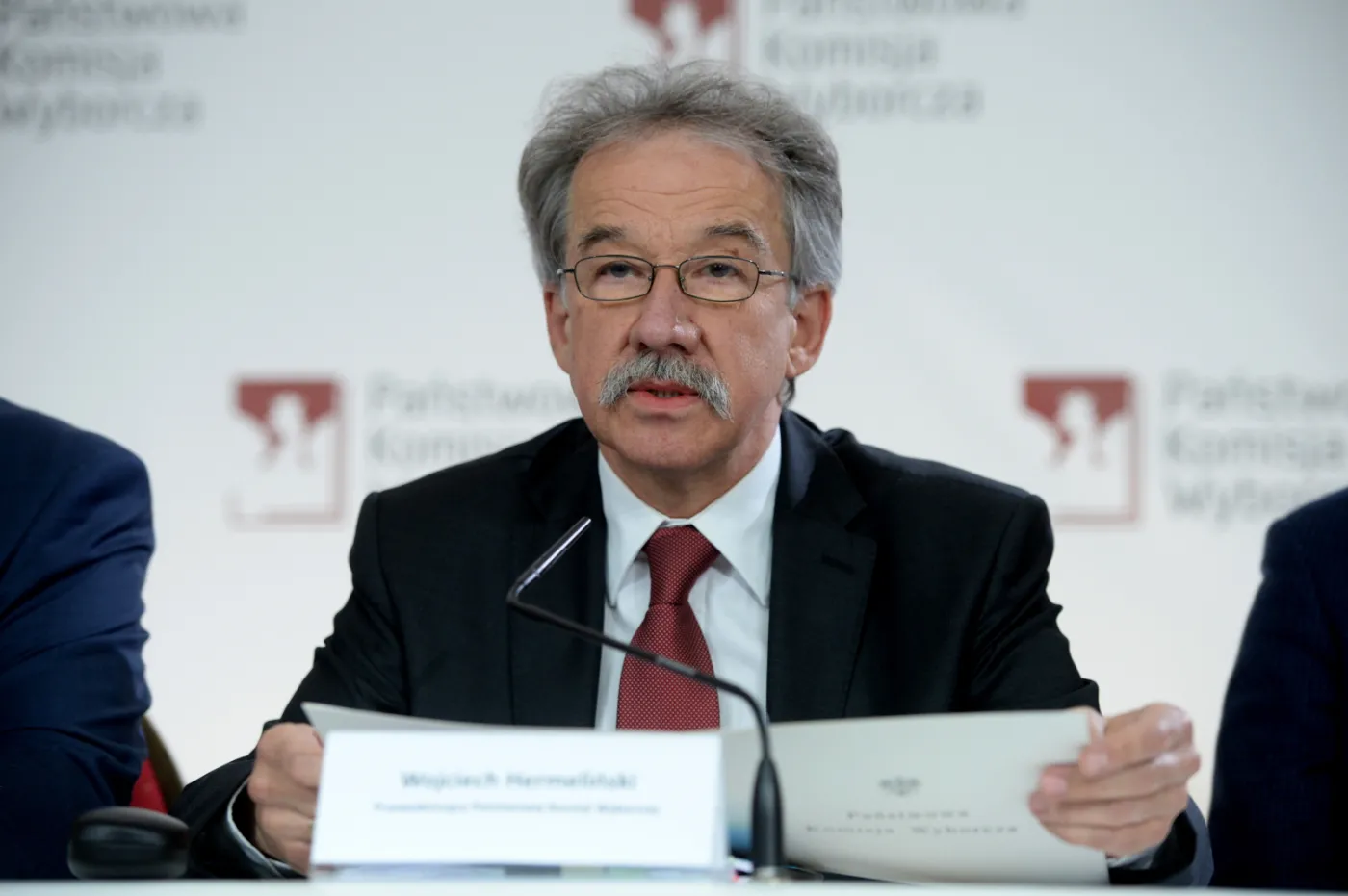 PKW: II tura wyborów prezydenckich bez "znaczących incydentów"