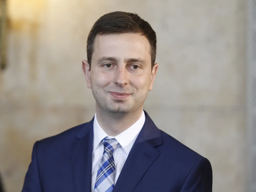 Dłuższe urlopy, ulgi podatkowe, więcej żłobków. Kosiniak-Kamysz chwali się osiągnięciami