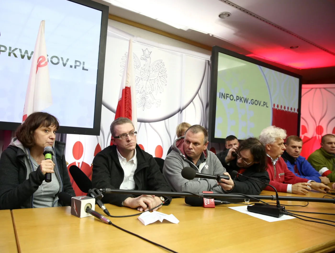 Sędziowie boją się o swoje bezpieczeństwo. PKW nie wznawia prac